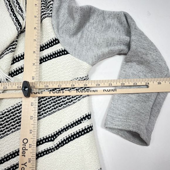 Anthropologie Dolan Left Coast Sweater Size XS Cardigan Fray Open Waterfall - Picture 8 of 9